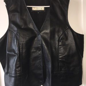 Excelled leather vest incredibly soft leather.